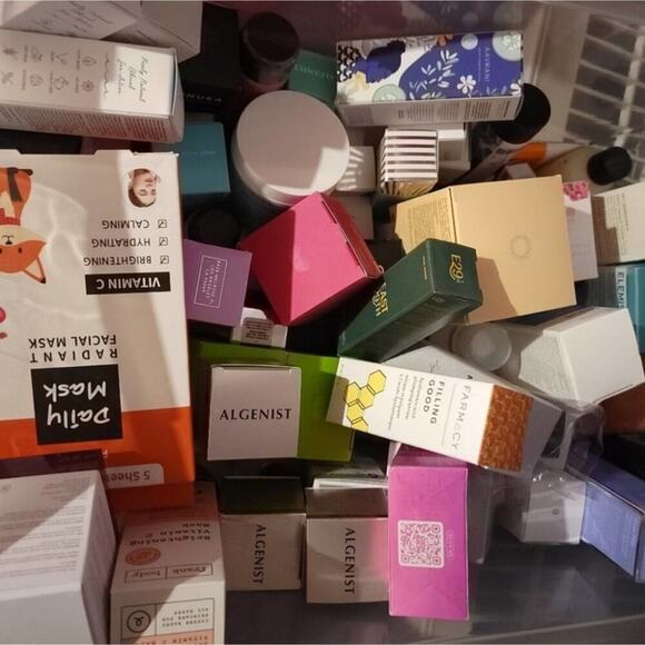 HIGH END SEPHORA ULTA BEAUTY MYSTERY BOX, Makeup Skincare - Picture 12 of 16